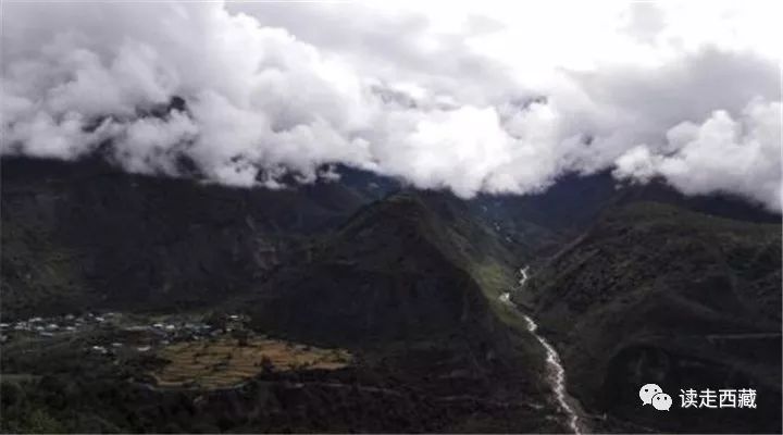 鲁霞美景,鲁霞村风光