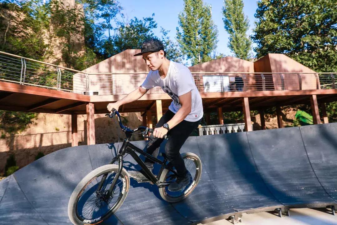 走胃更走心，一份热气腾腾的欢聚邀请已发出，请查收！