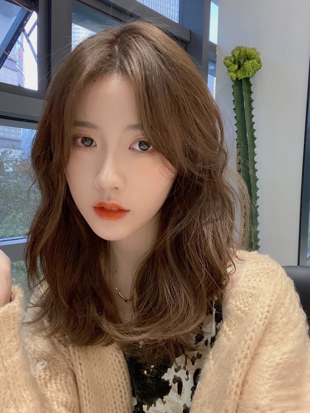 烫发后怎么打理显得发质好,烫发后日常如何打理发型