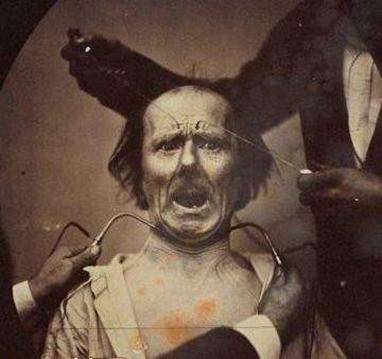 恐怖精神病院的解析,为什么精神病院恐怖片经常出现