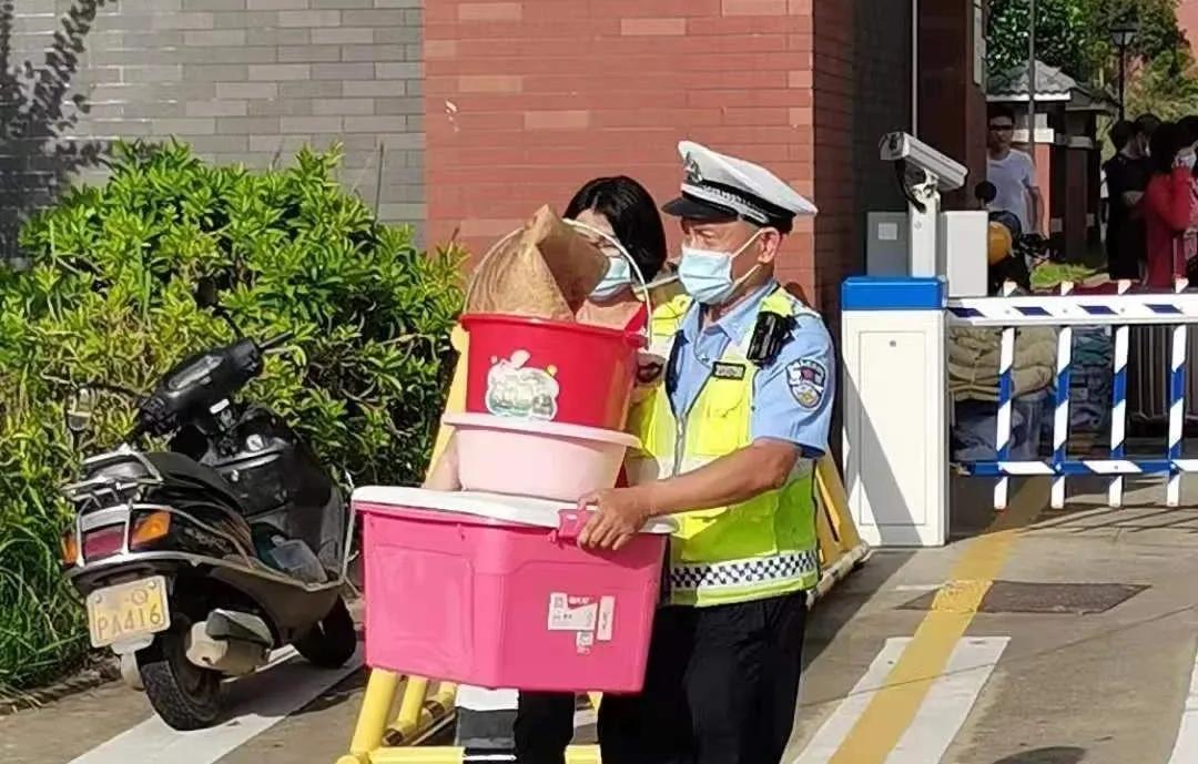 交警全力以赴守护高考,交警支队将全员上阵护航高考