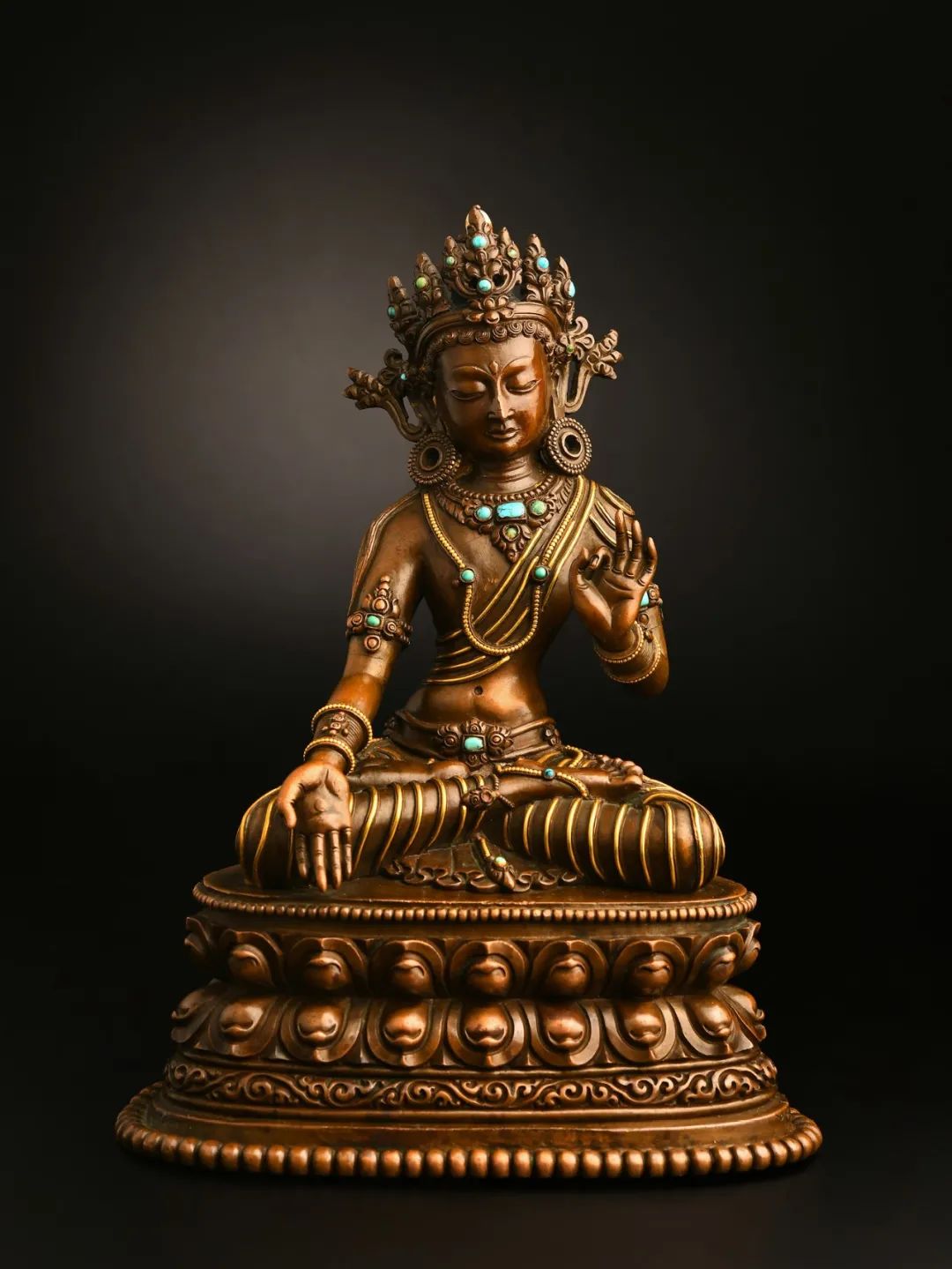 古天一2003年秋拍玉器成交记录,2023年竞价过亿拍品成交现场