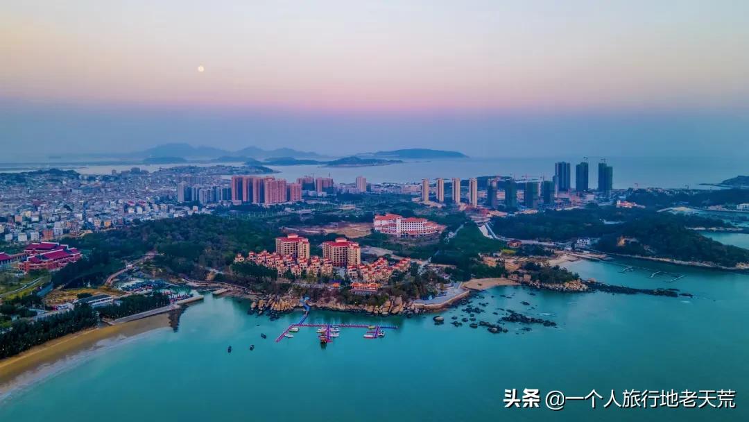海蓝媲美三亚，福建这个被低估的宝藏地，夏天去太舒服了