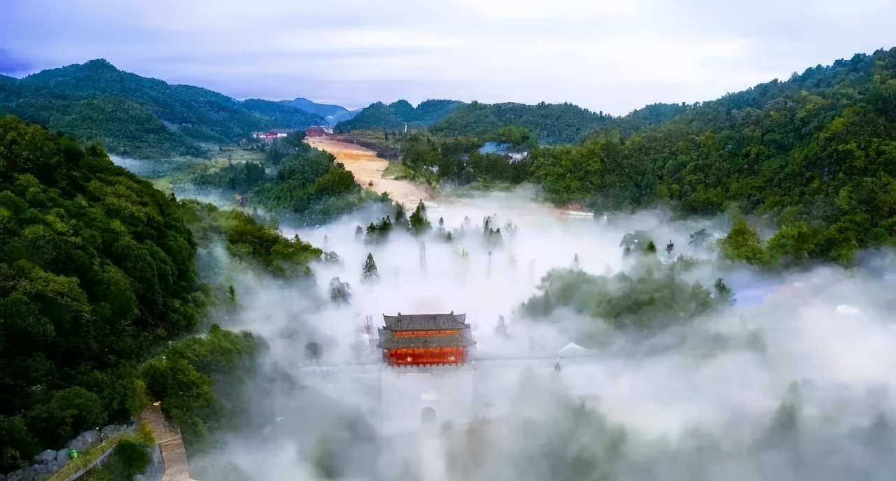 石阡温泉小镇99元套票,石阡古温泉团购5人票