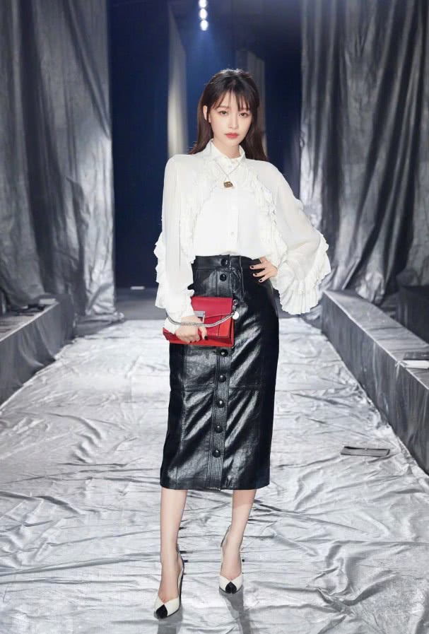 孙怡的鞋子有多小,孙怡平底鞋