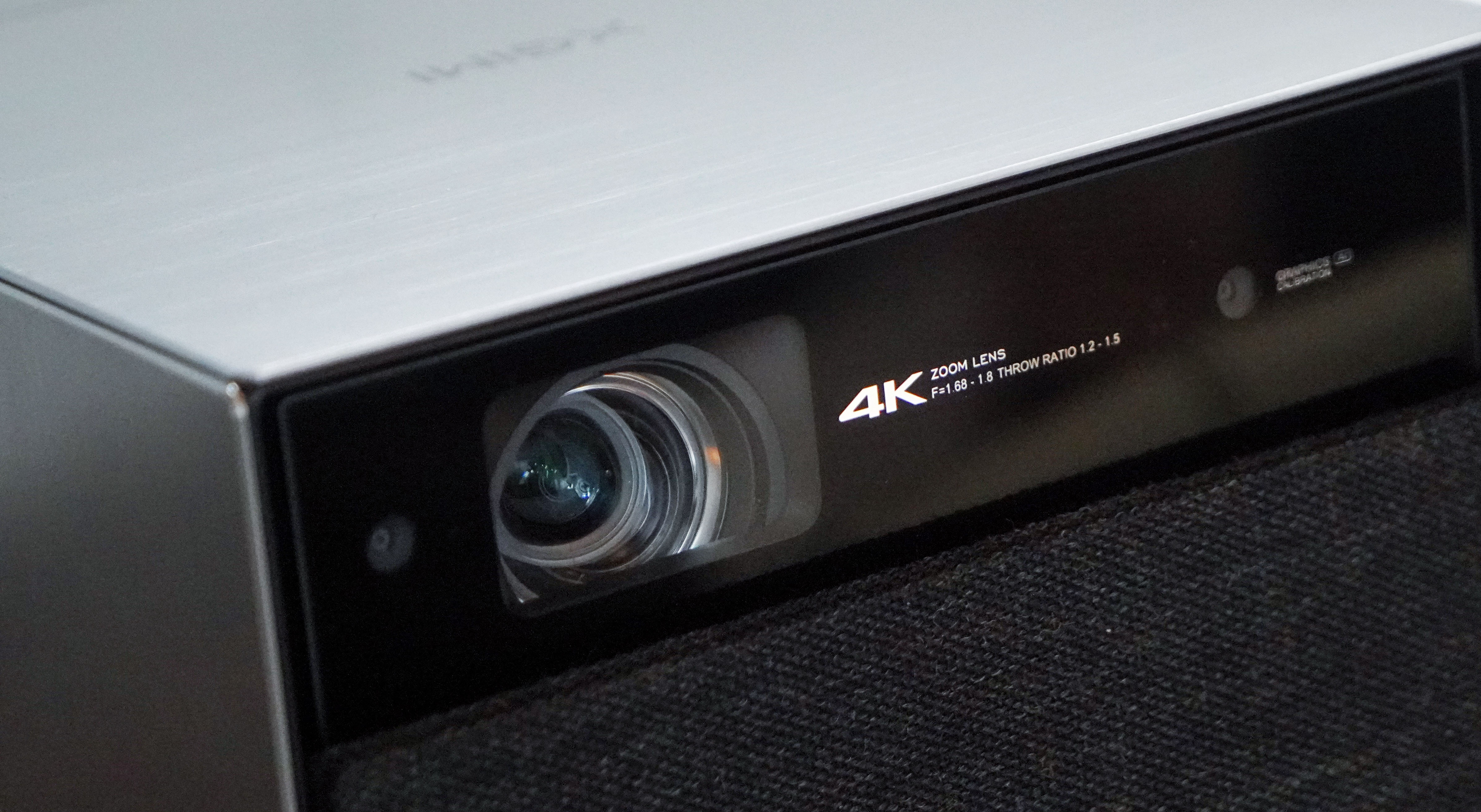 极米rspro2评测多少流明,极米rspro2电影院测评