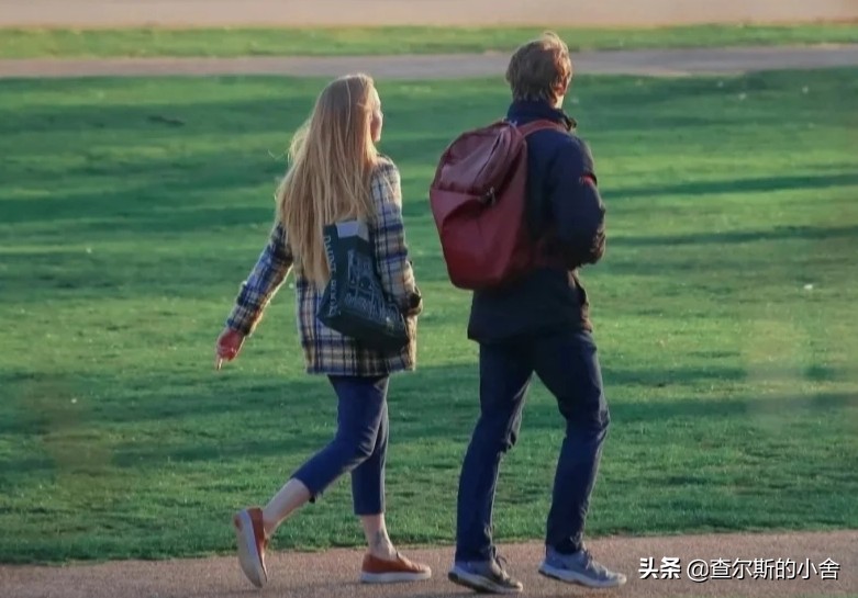 爱上一个不爱自己的人该怎么办,爱上一个不爱自己的老公怎么办