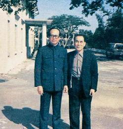 李嘉诚最终学历,李嘉诚15岁打工