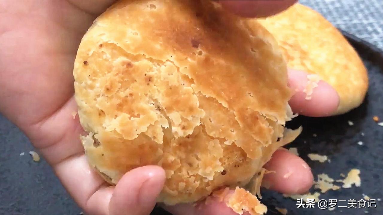 烧饼好吃的秘诀都在这里,早餐烧饼最简单的做法