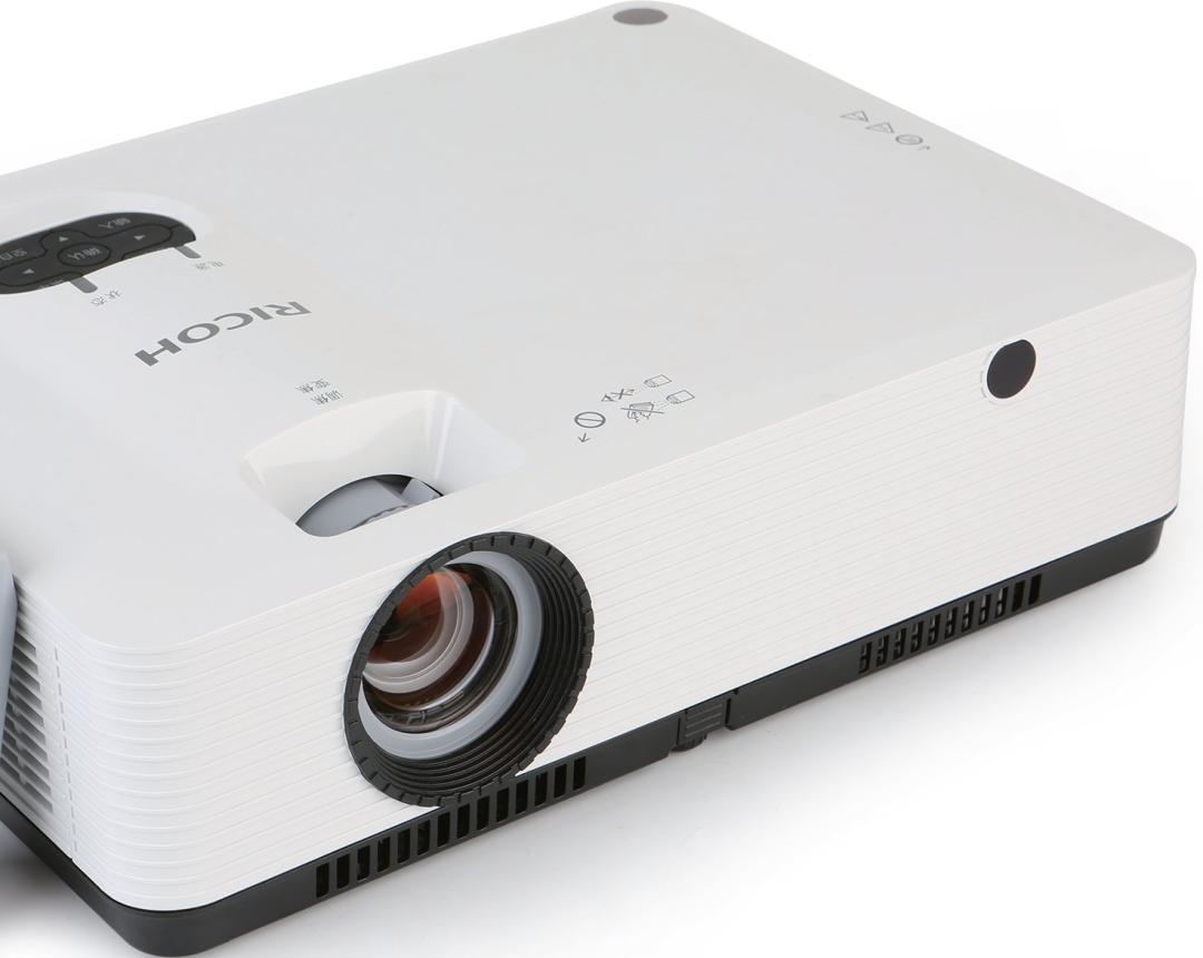 3LCD技术加持，理光PJYU4000投影机上手体验