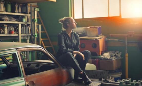 真正相爱的两个人会有的6个表现,真正的爱情两个人在一起就够了