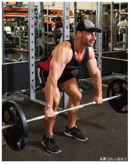 正确瘦背划船动作,含胸驼背坐姿划船