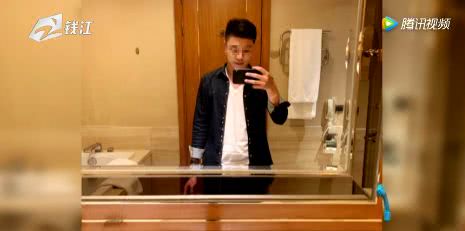 充了10万连“男友”面都没见,90后姑娘结果差点倾家荡产