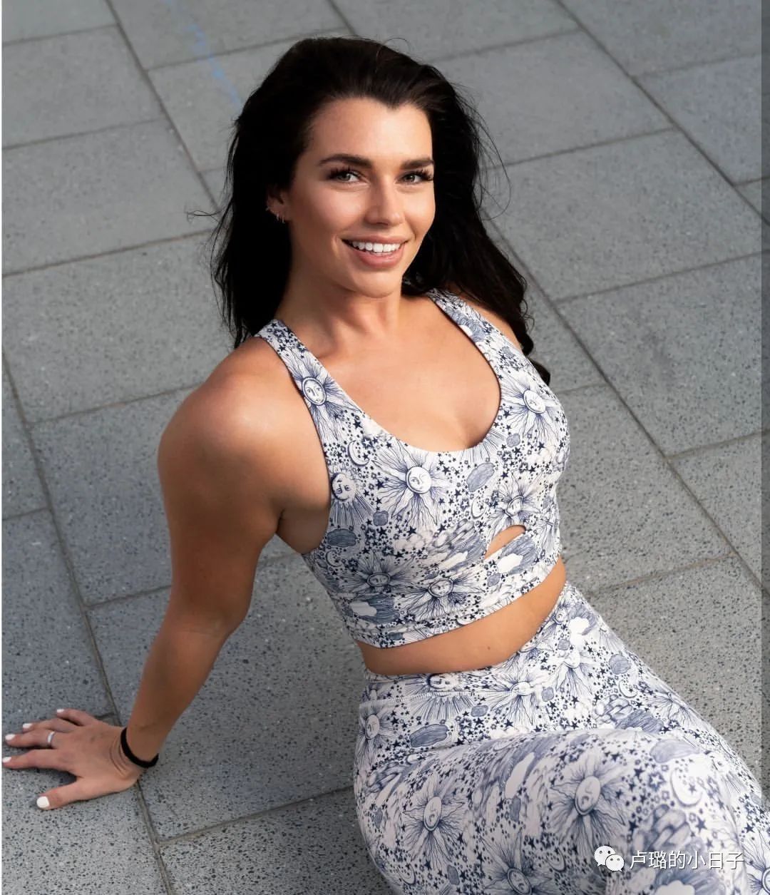 花几十一百买便宜的衣服,花几千块买的衣服