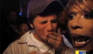 孩子有了龋齿刷牙还有用吗,用牙线清理牙缝很臭是蛀牙吗