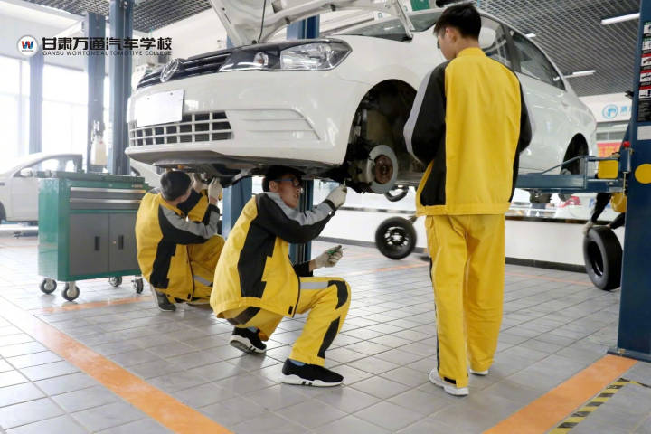 不要只会开车而不懂车？3招教你轻松搞定