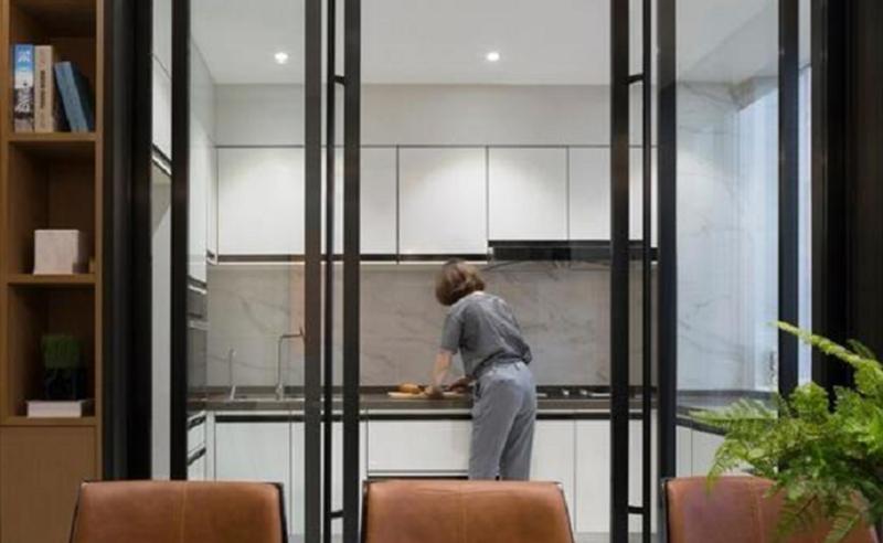 顶吸油烟机与侧吸油烟机哪个好,侧顶吸油烟机和顶吸油烟机哪个好