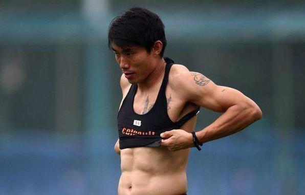 国足白斩,国足白宰鸡