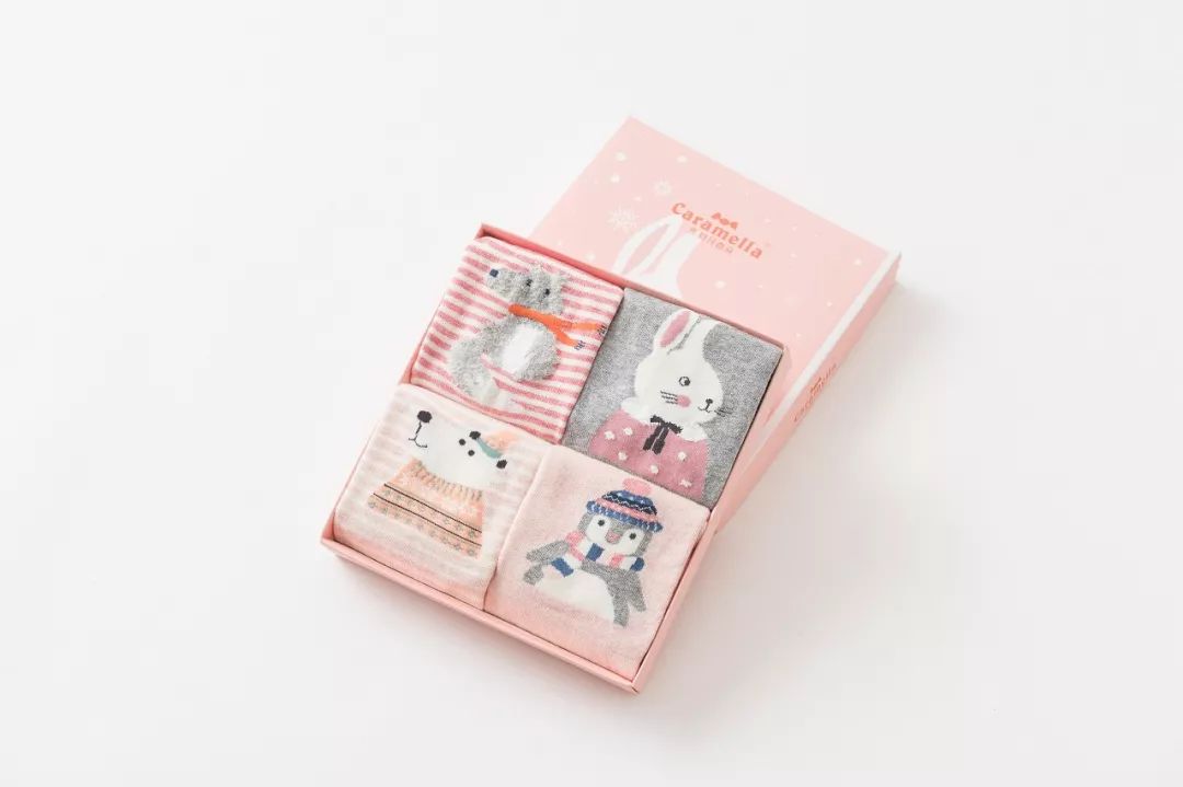 袜子可以这么潮!她把一门小生意做到天猫第一,教授博士都来取经