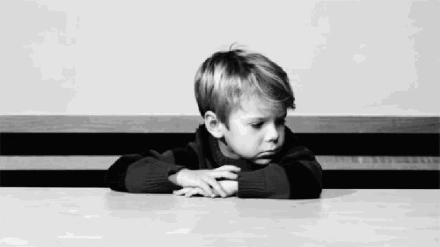 总是闷闷不乐开心不起来总是想哭,总是闷闷不乐的心情怎么缓解