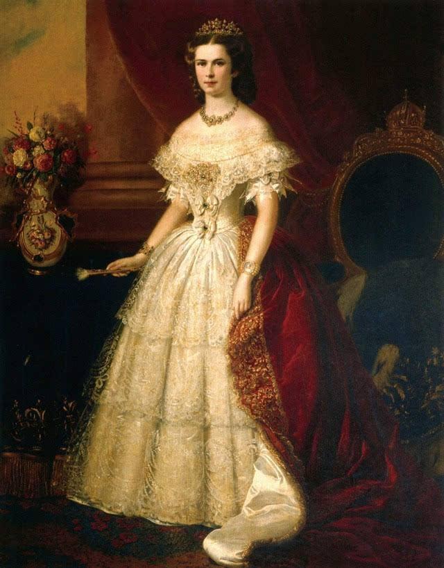 茜茜公主的腰多细,茜茜公主腰为什么那么细