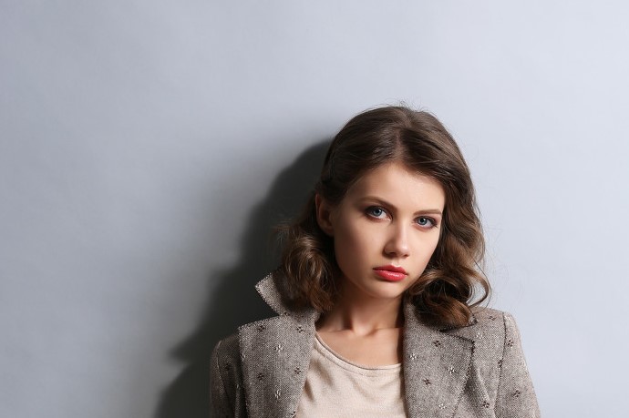 让脸变胖的最佳动作,4个动作让脸变年轻