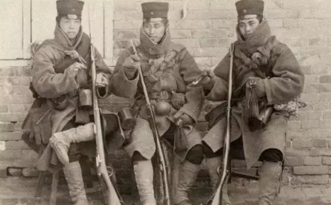 从日本皇室蔓延到*队军**的致命脚气，要找到真凶究竟有多难？