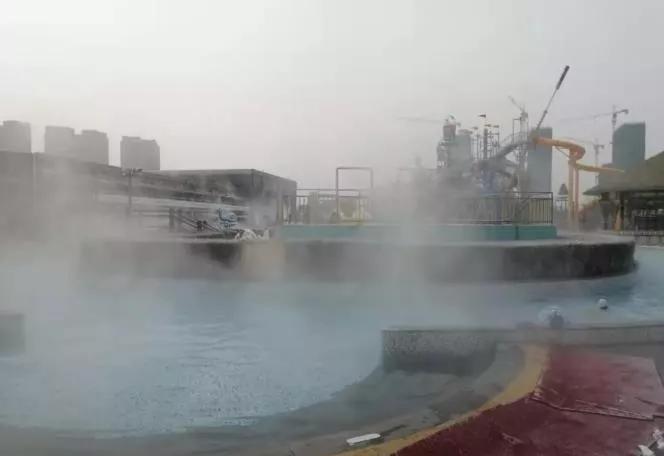 丹东玩冰雪地方,丹东北黄海温泉小镇攻略