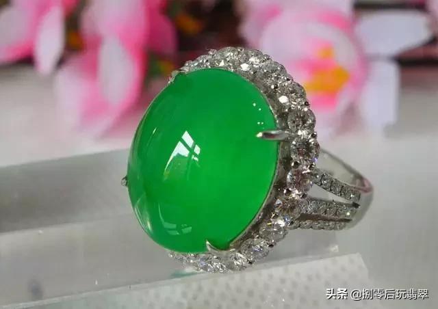 翡翠市场挑翡翠,翡翠挑货技巧图解