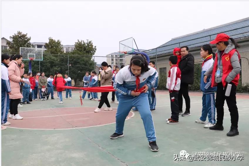 浼犳壙浣撹偛绮剧浜夊仛鏃朵唬鏂颁汉,浼犳壙濂ヨ繍绮剧浜夊仛鏃朵唬鏂颁汉