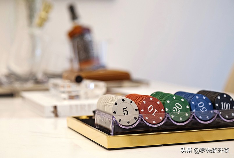 万科白鹭郡公寓复式,南沙万科白鹭郡与越秀东坡谁好