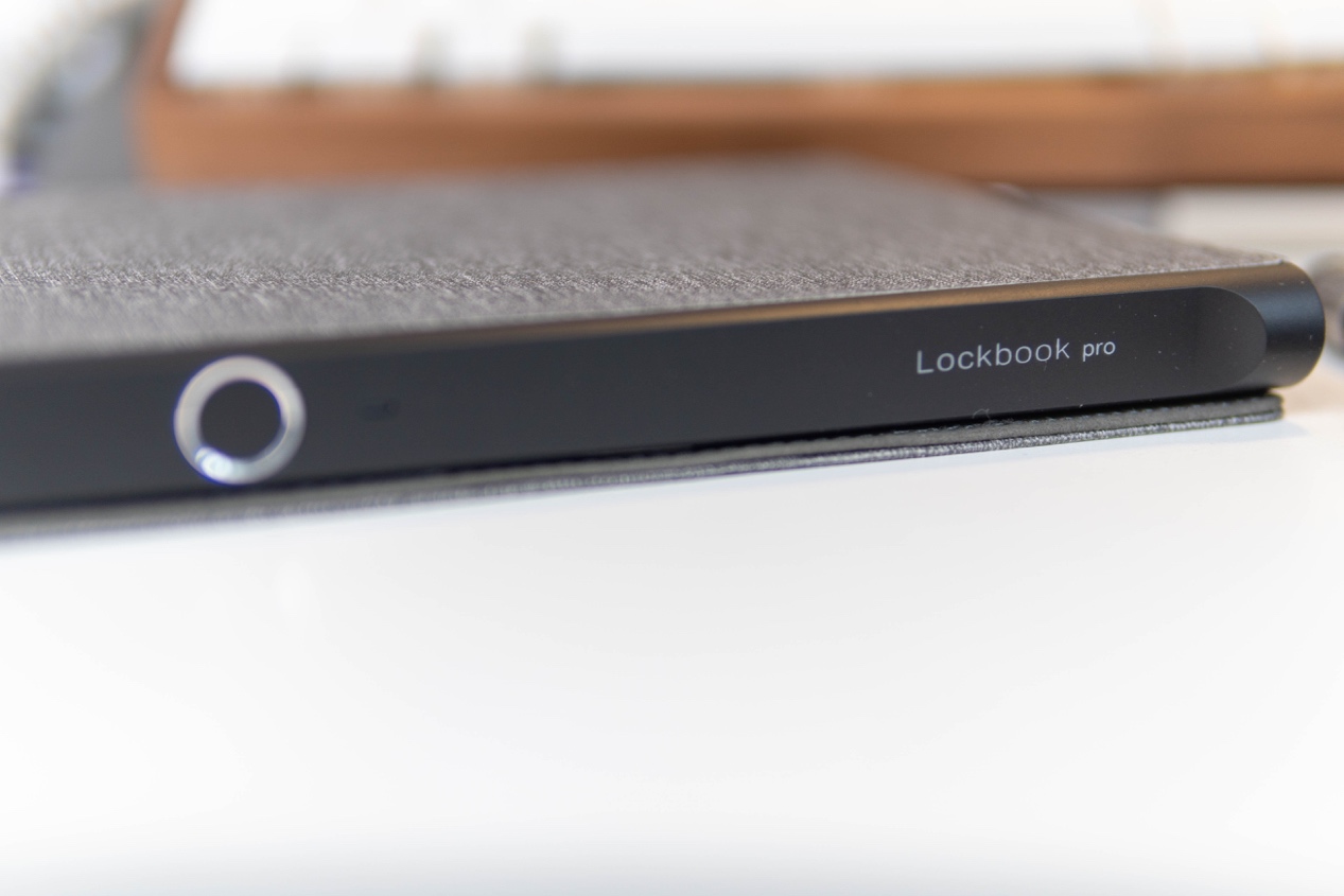 有小秘密也不慌，笔下文创指纹解锁笔记本上线小米有品