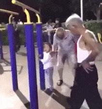 家长给孩子吃蝌蚪会怎么样,生吃活小蝌蚪有什么益处