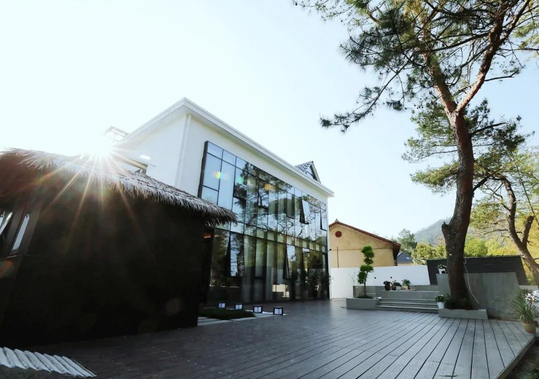 睡进云端，手触星辰，来遂昌过几天诗意的山居生活！