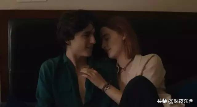 他差点成为杰克船长的女婿，95后天才演员的恋爱为何如此甜蜜？