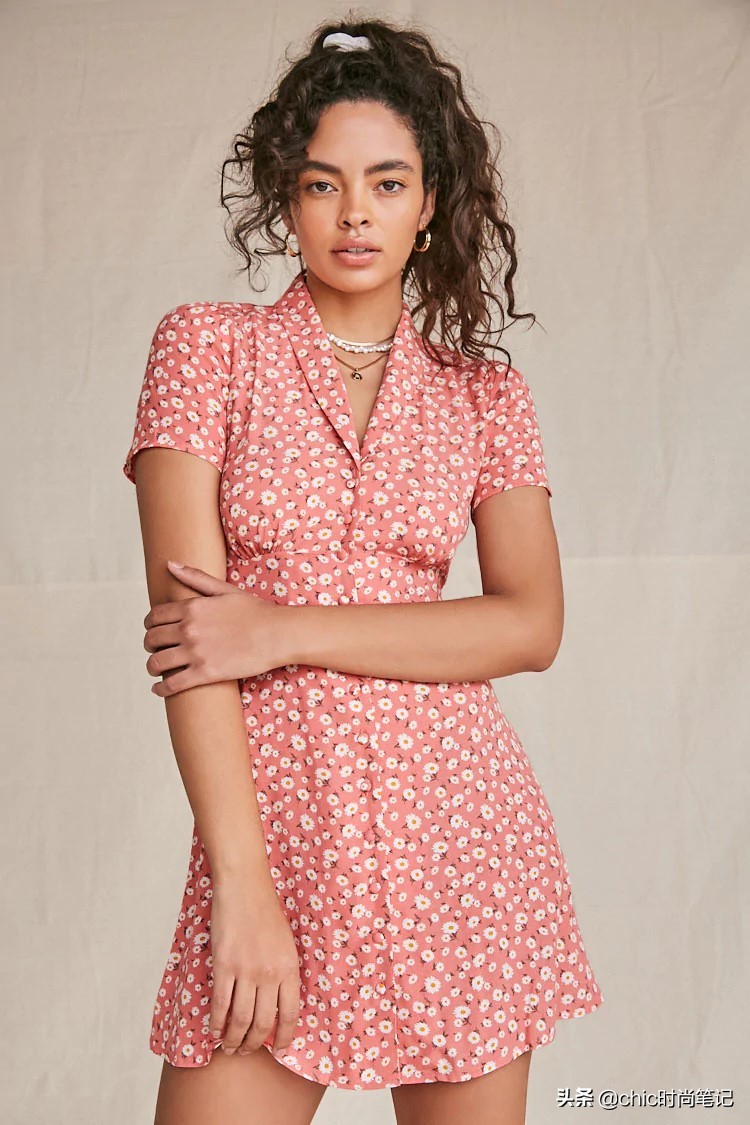 blackpinkjisoo碎花裙,blackpink珍妮碎花裙