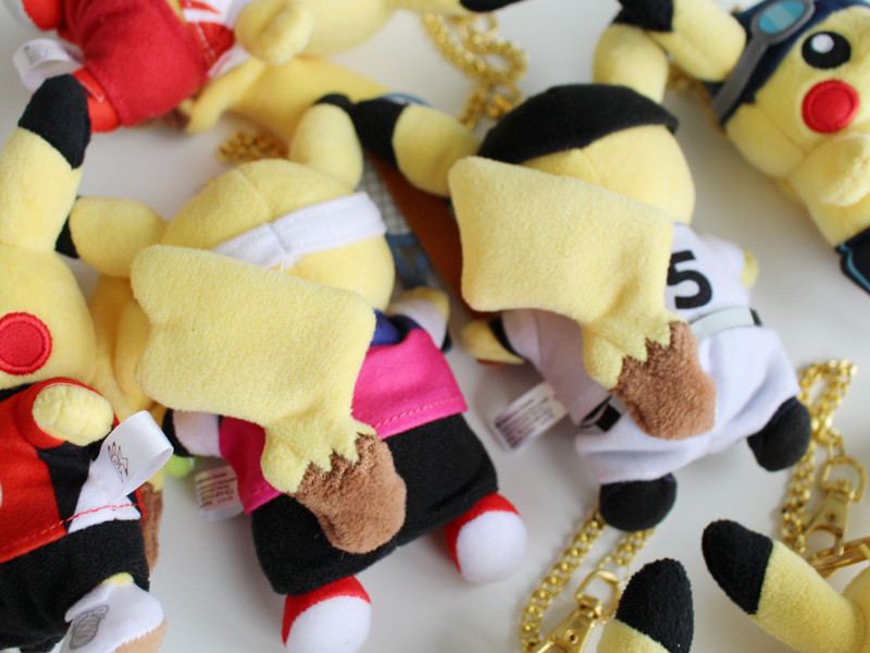 精灵宝可梦皮卡丘球球,精灵宝可梦皮卡丘打保龄球