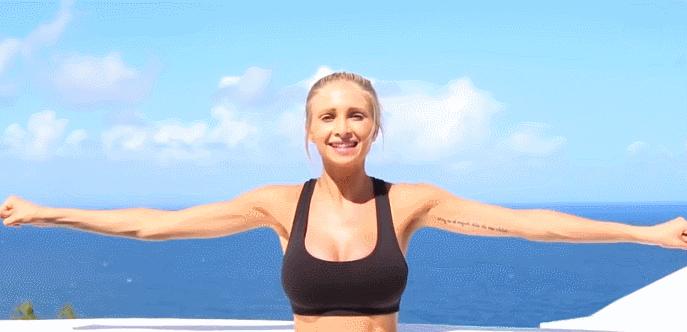 如何甩掉手臂上的拜拜肉,减上手臂最有效的方法