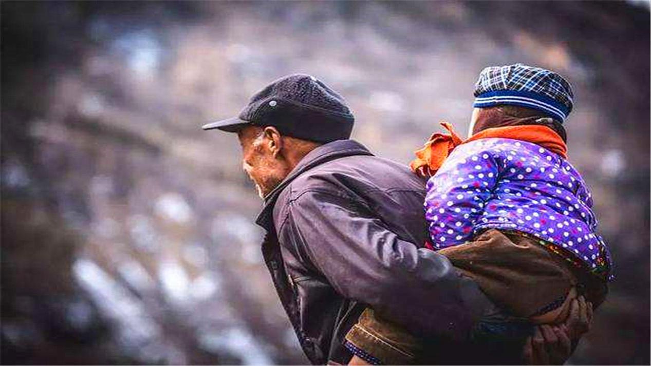 老一辈丁克族如今怎么样,晚年丁克族好还是有儿女的好