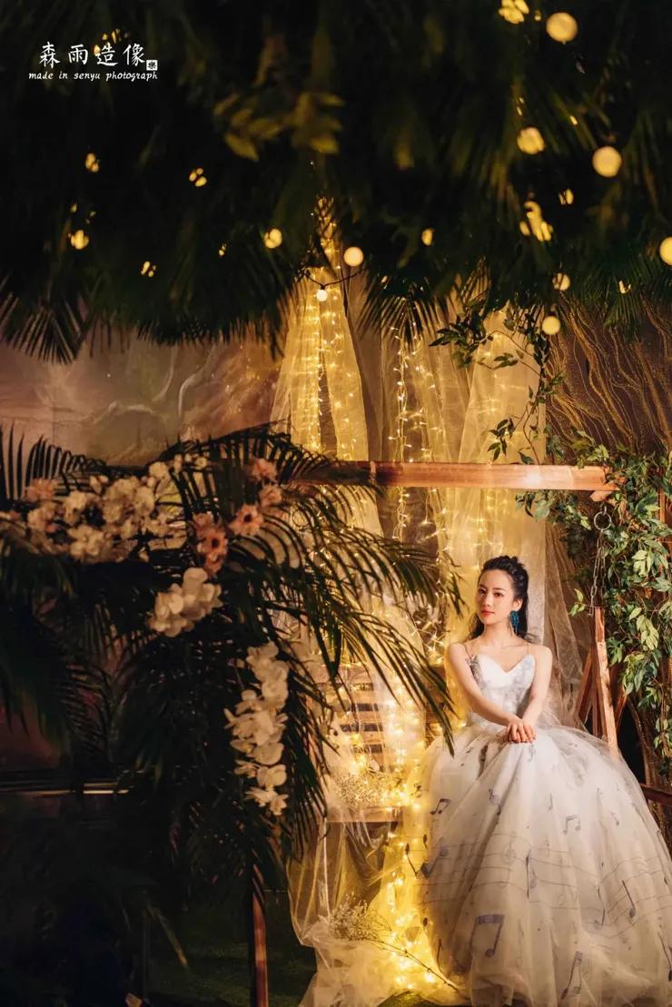 这场婚宴是你期待许久的模样吗,森林主题婚礼方案