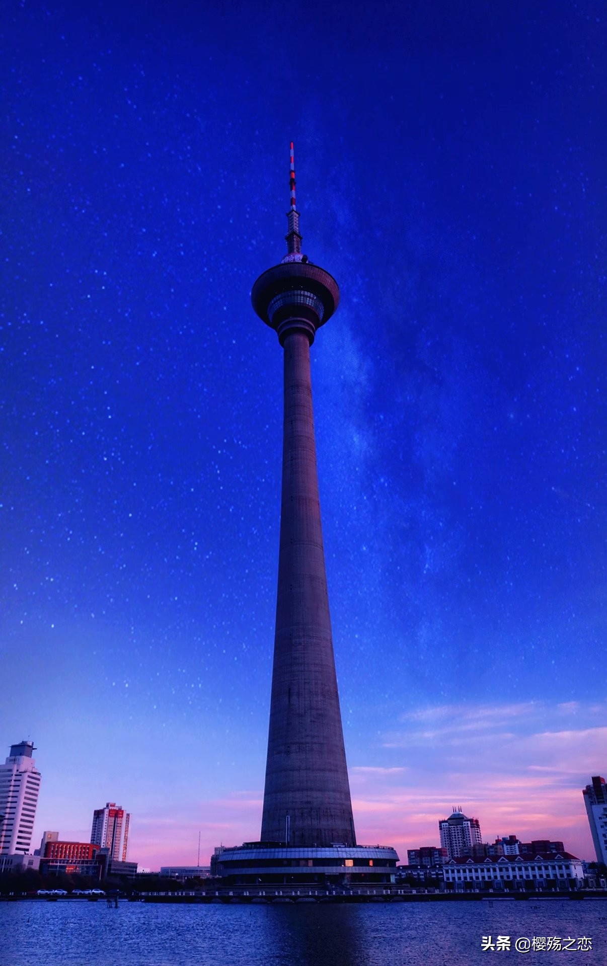 世界第一水塔,世界第一水中高塔