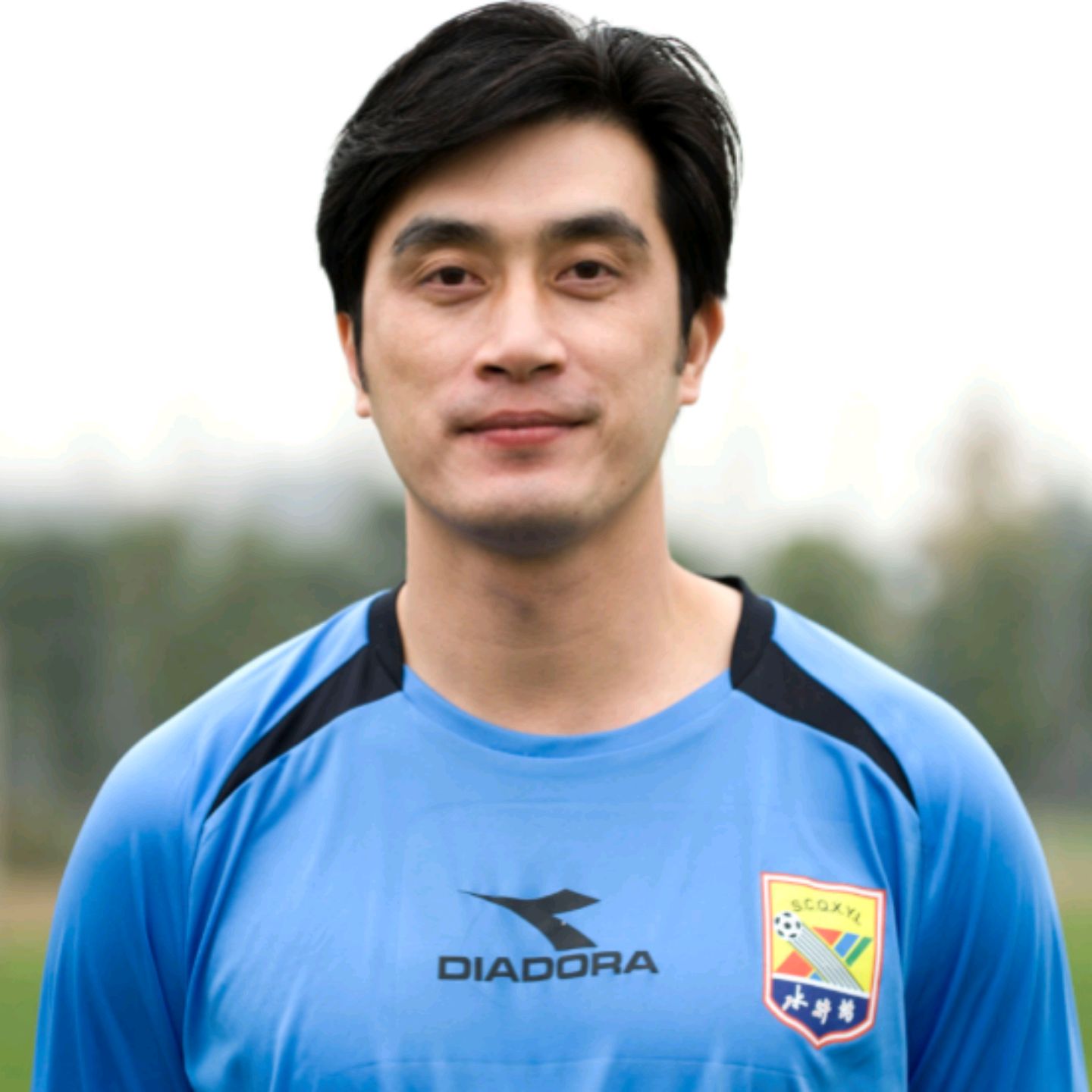 国足新星李嗣镕图片,前国脚李明儿子李嗣镕