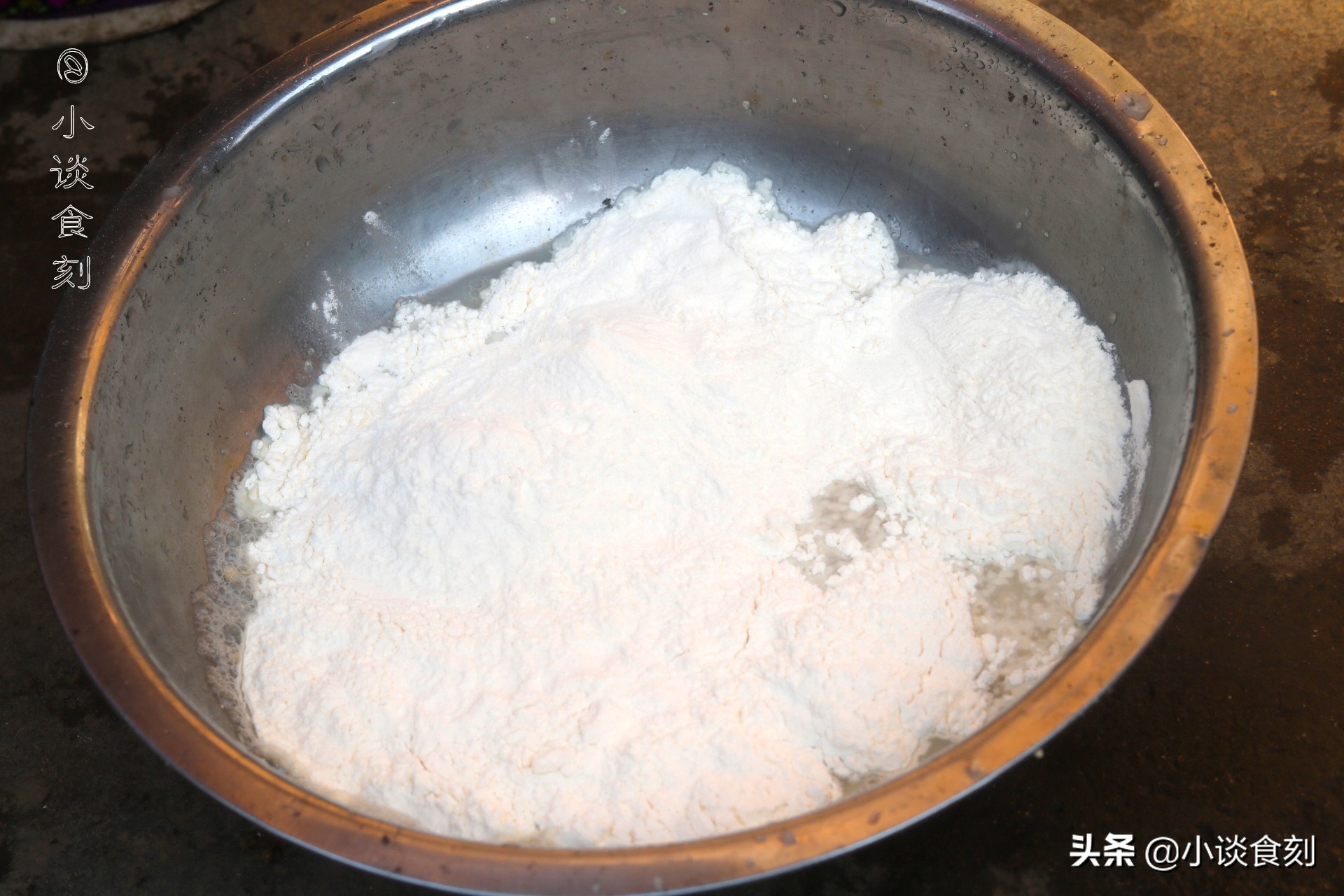 蒸馒头的小技巧不用酵母,蒸馒头没有酵母的教程