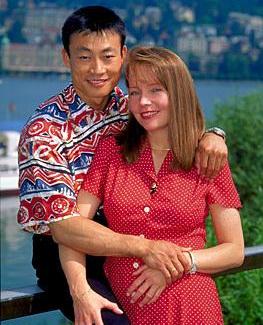 退役后的体操王子李宁,体操王子李宁入了外国籍吗