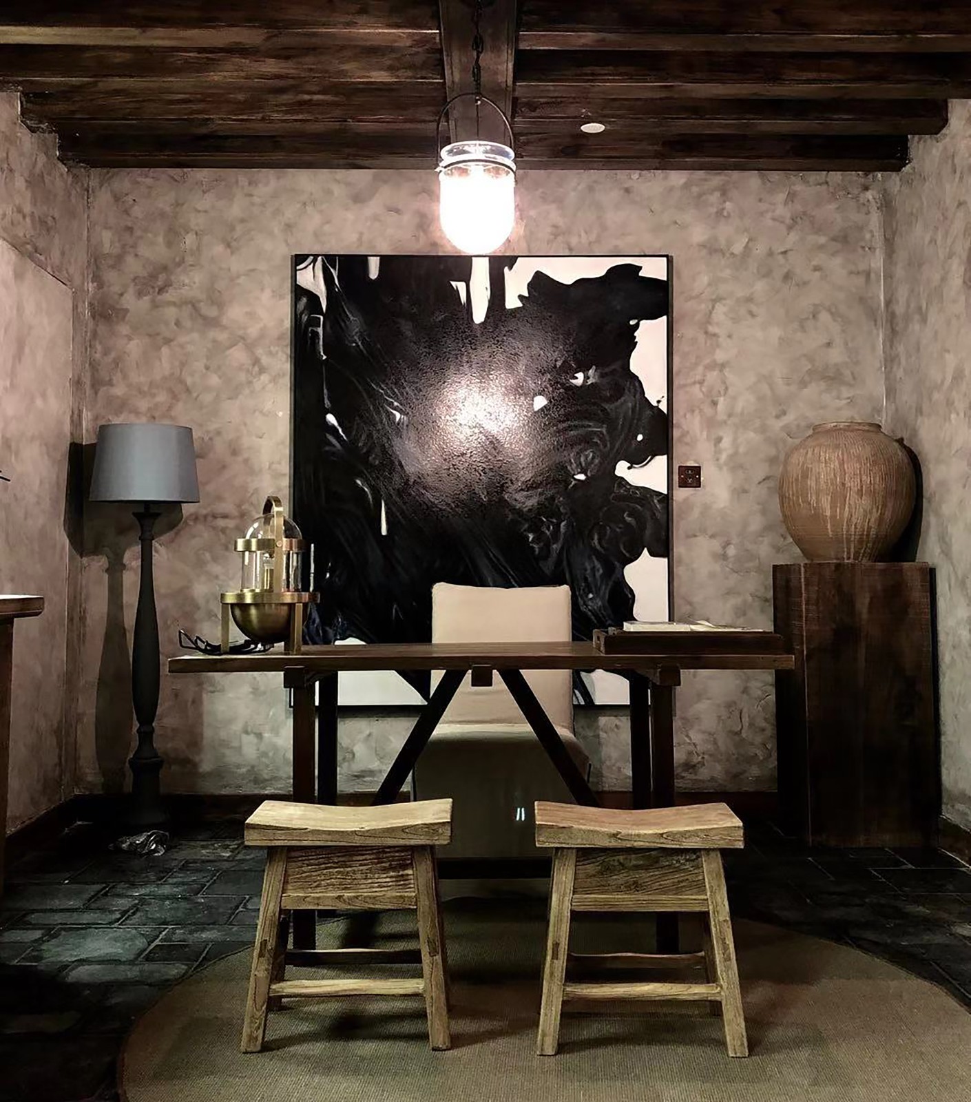 HAD上海湾流建筑设计，在外滩的浮华里体会“赤贫风”的侘寂生活