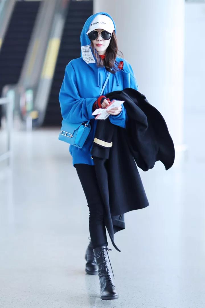 冬天脚怎么穿保暖又好看,今冬不流行露脚踝了露袜才更时髦