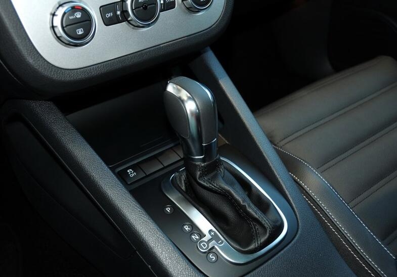 高尔夫gti和大众尚酷怎么选,跟高尔夫gti用一款发动机的车