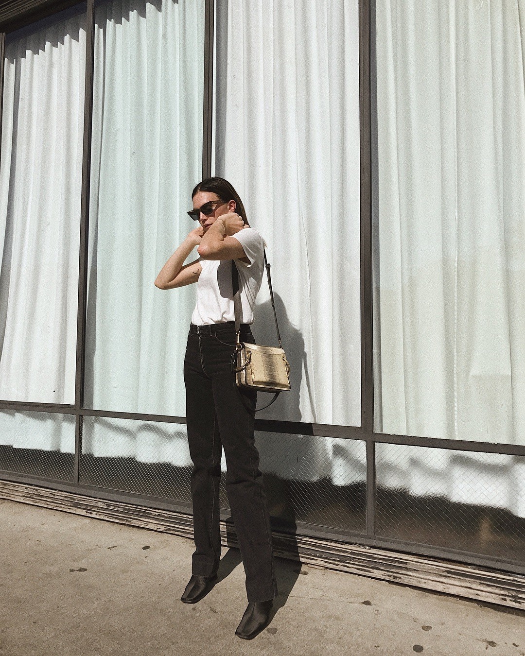 秋冬流行的靴子就买这3双,今年冬天必入款靴子