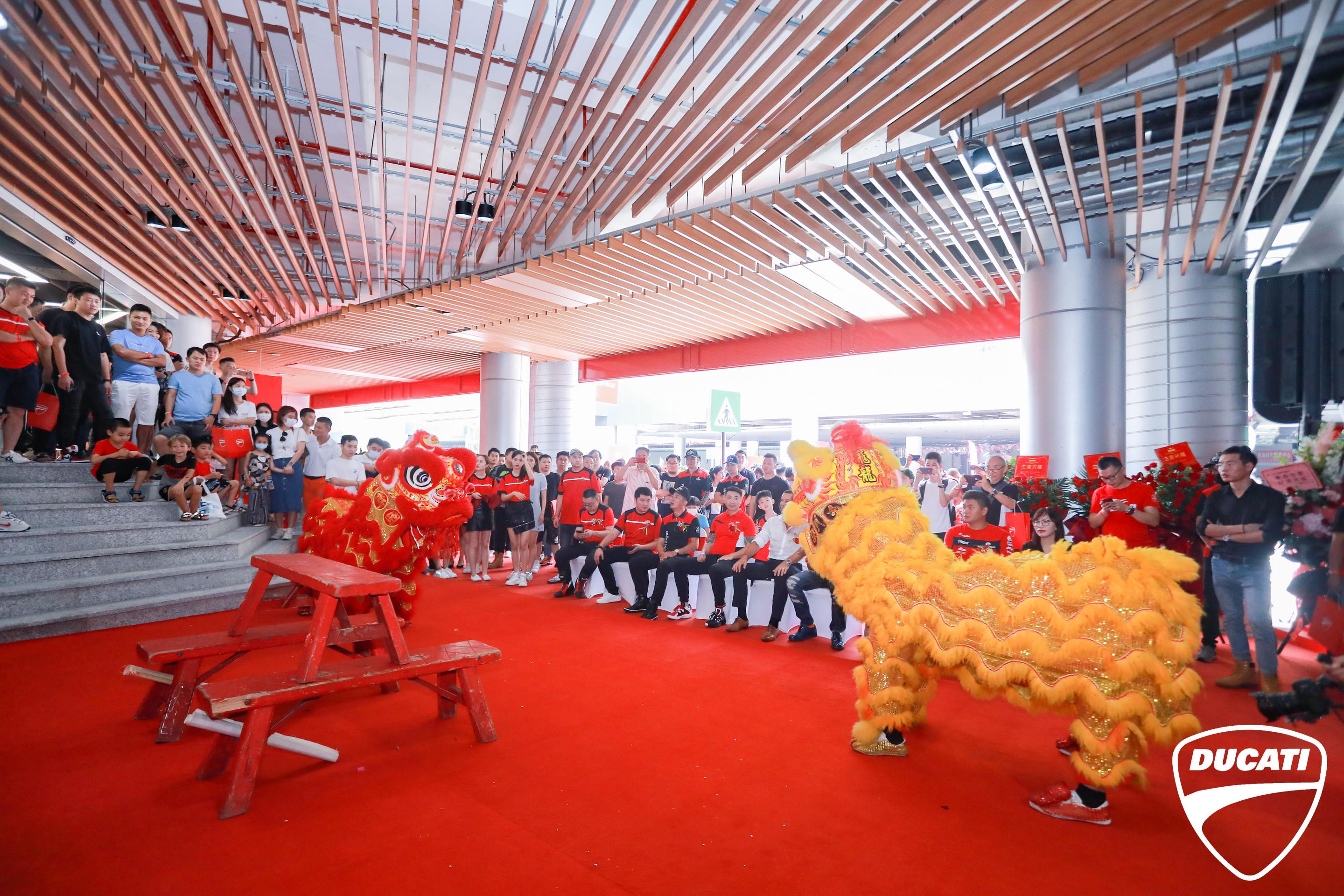 深圳杜卡迪中心店,郑州杜卡迪开业