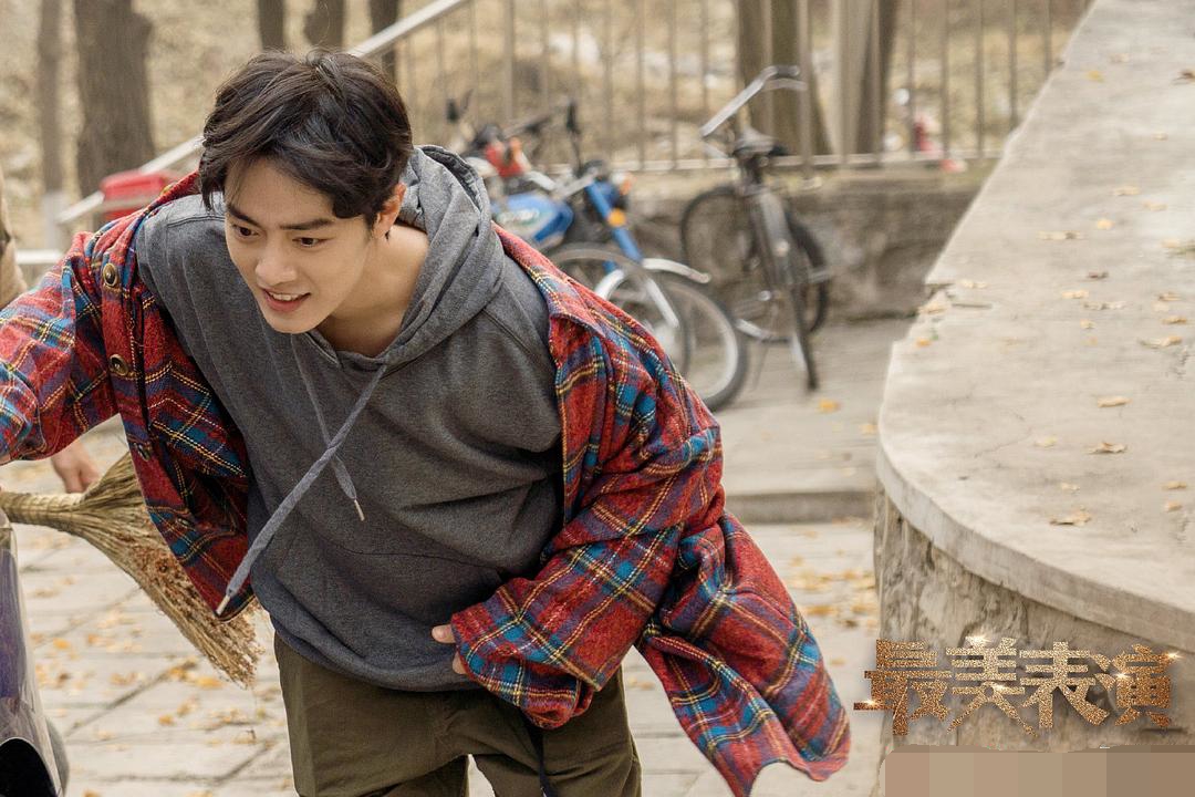 肖战为什么那么多人给他点赞,肖战到底有多有意思